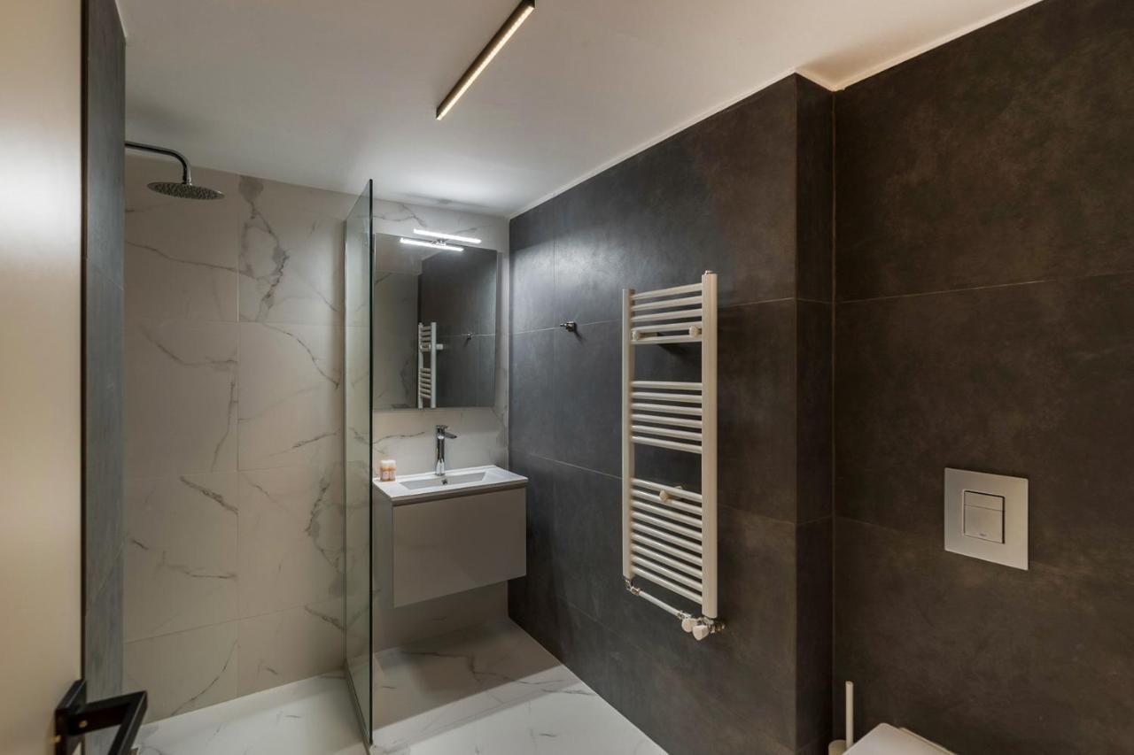 Pangrati Grove Apartment Atina Dış mekan fotoğraf